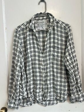 FRANK & EILEEN Black White
EILEEN RELAXED BUTTON-UP
SHIRT
$248.00 Size M